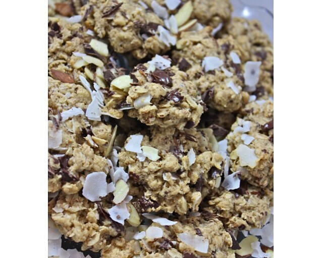 Almond joy oatmeal&nbsp;cookies