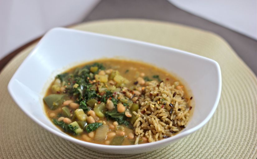 White Bean and Kale&nbsp;Soup