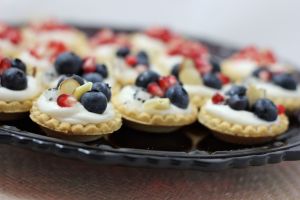 blueberry almond cheesecake tart
